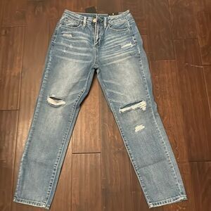 Brand New Fashion Nova jeans!